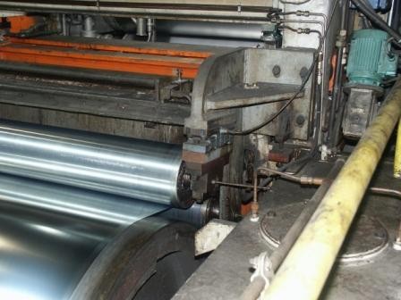 strip tension measuring device