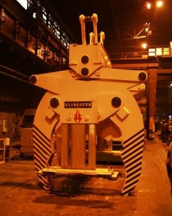 lifting tong for one roll 90t Carlam (Belgium)